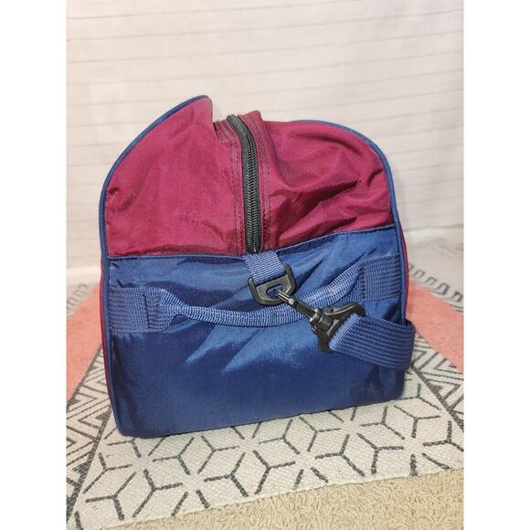 NIKE Y2K MAROON & NAVY DUFFLE BAG W SHOULDER STRAP - Picture 3 of 15